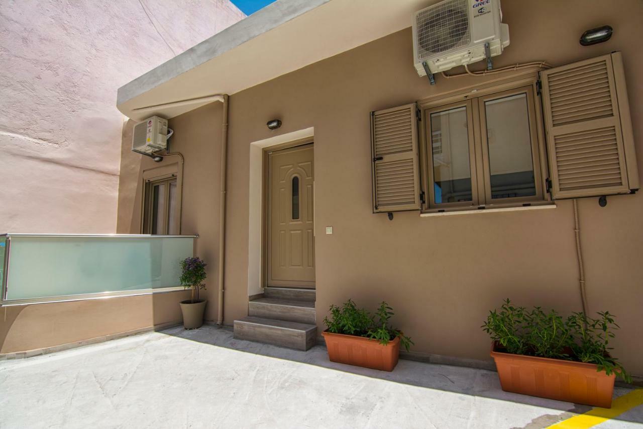 Pasiphae New Apartment Sea & City Chania  Buitenkant foto